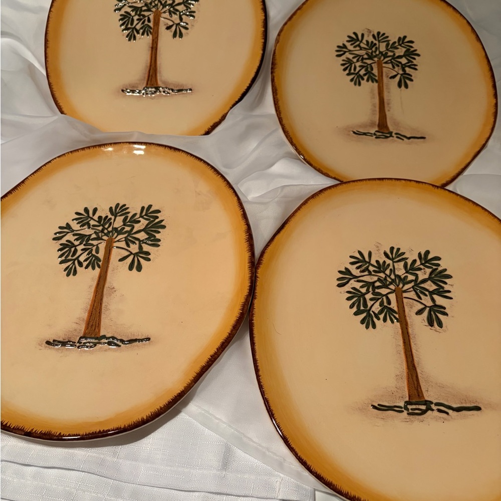 Set of 4 Saparna Rommel Nueva Palmetto Tree Plates Coastal South Carolina